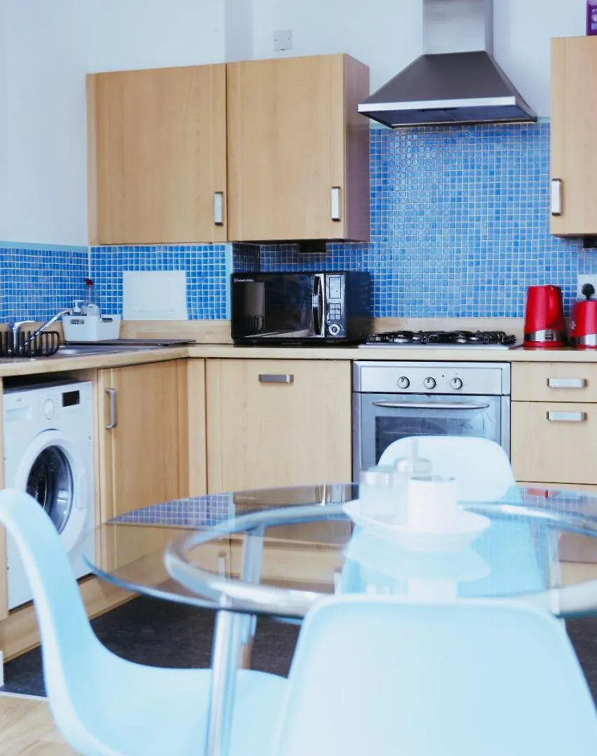 Apartment On Drybrough Crescent 3/6 エディンバラ イギリス