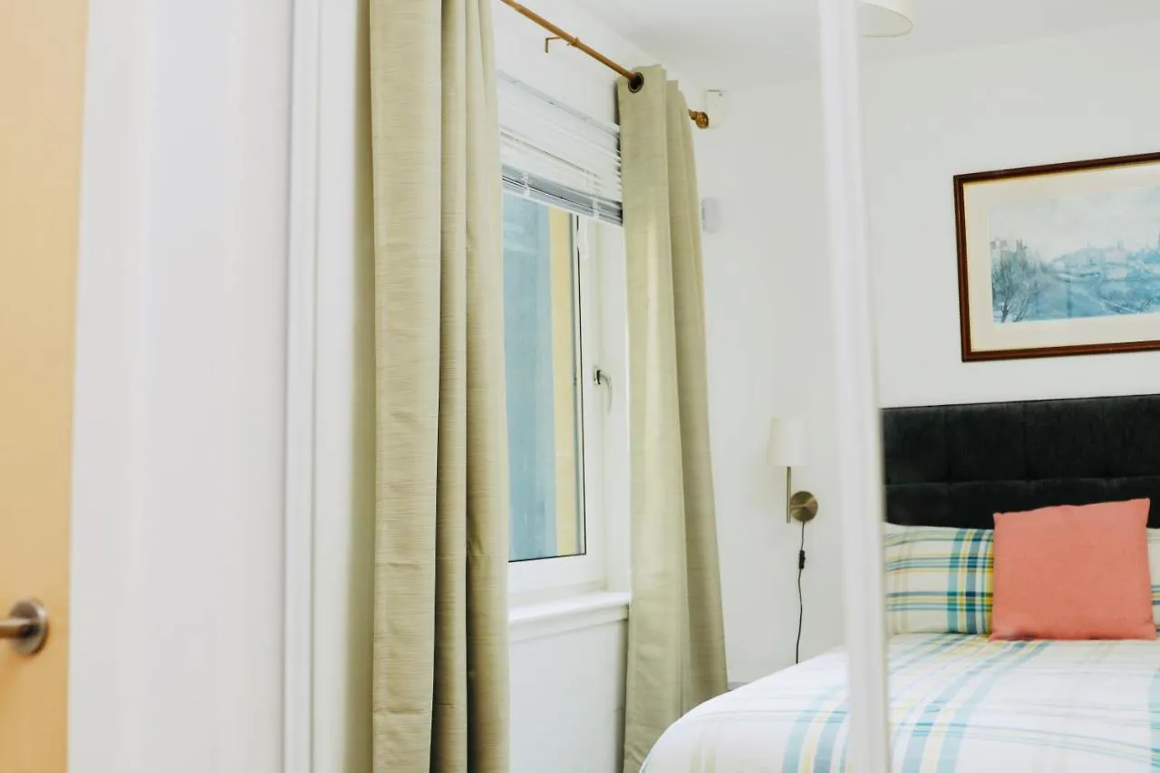 Apartment On Drybrough Crescent 3/6 エディンバラ 0*,  イギリス